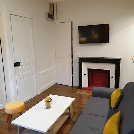 Au Vieux Apartment Troyes