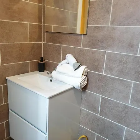 Au Vieux Apartment *